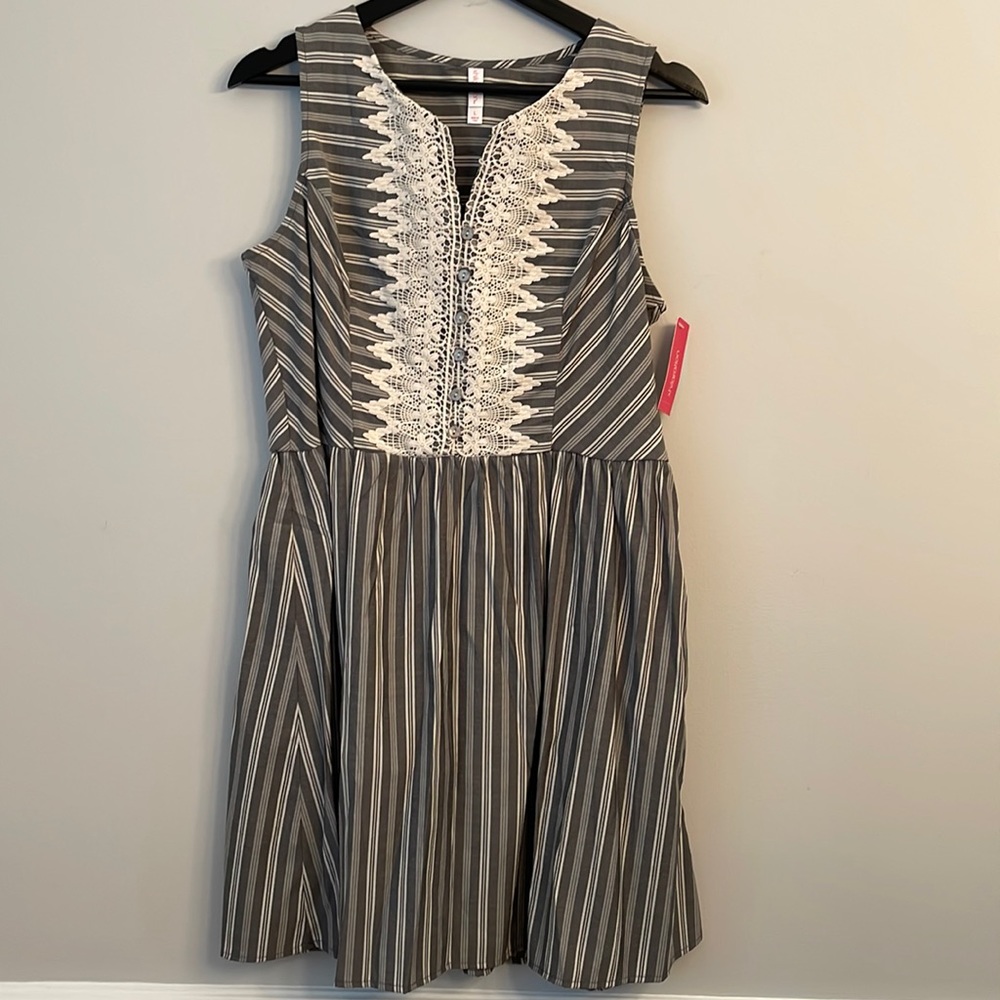 NWT Xhilaration Sleeveless Dress, Size L